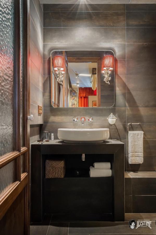Suite Opium Den By Justine Apartments Apartamento Turistico En Madrid Rio Ngoại thất bức ảnh